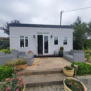 Garden Chalet Oranmore Apartment Galway