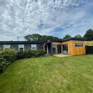 Ocean Breeze Holiday home