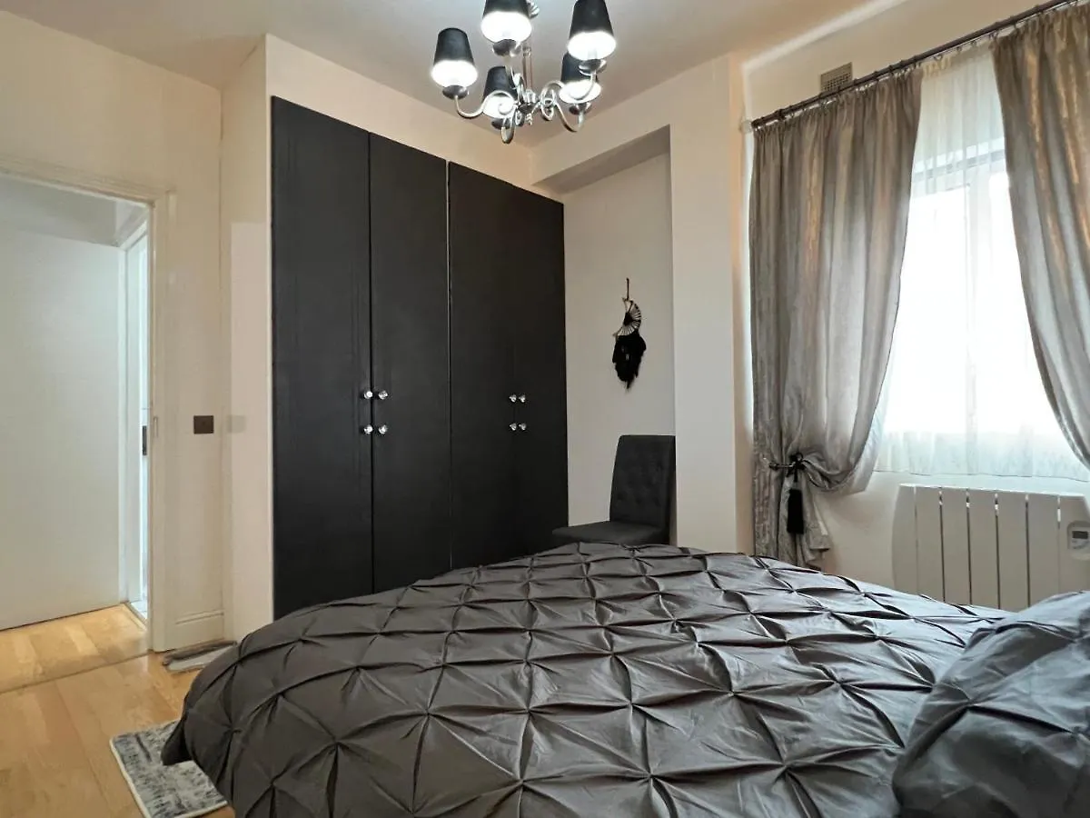 Lovely Apartment In Cork 0*,  Ireland